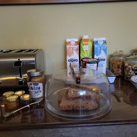 The Green Door Vegan B&B Llanon Eksteriør bilde